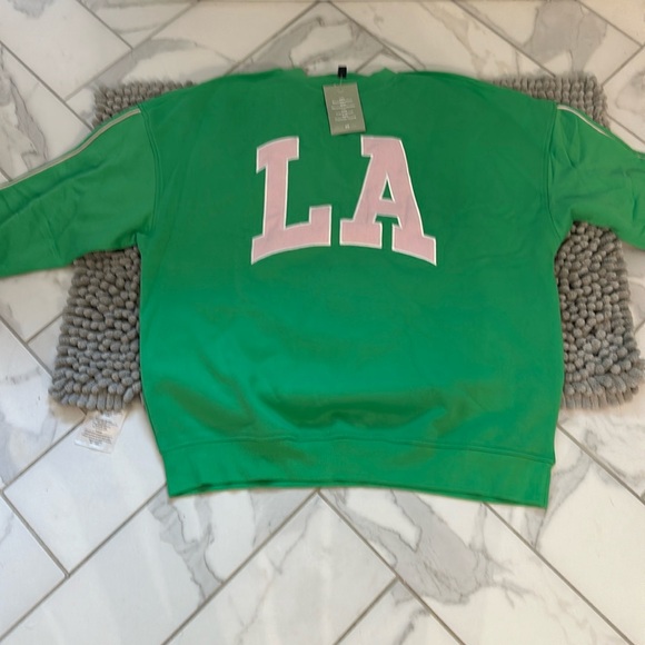 H&M Tops - NWT L.A. sweatshirt from H&M